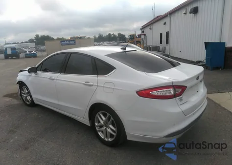 2013 Ford Fusion Se z USA, uszkodzony, nr VIN 3FA6P0H79DR167203